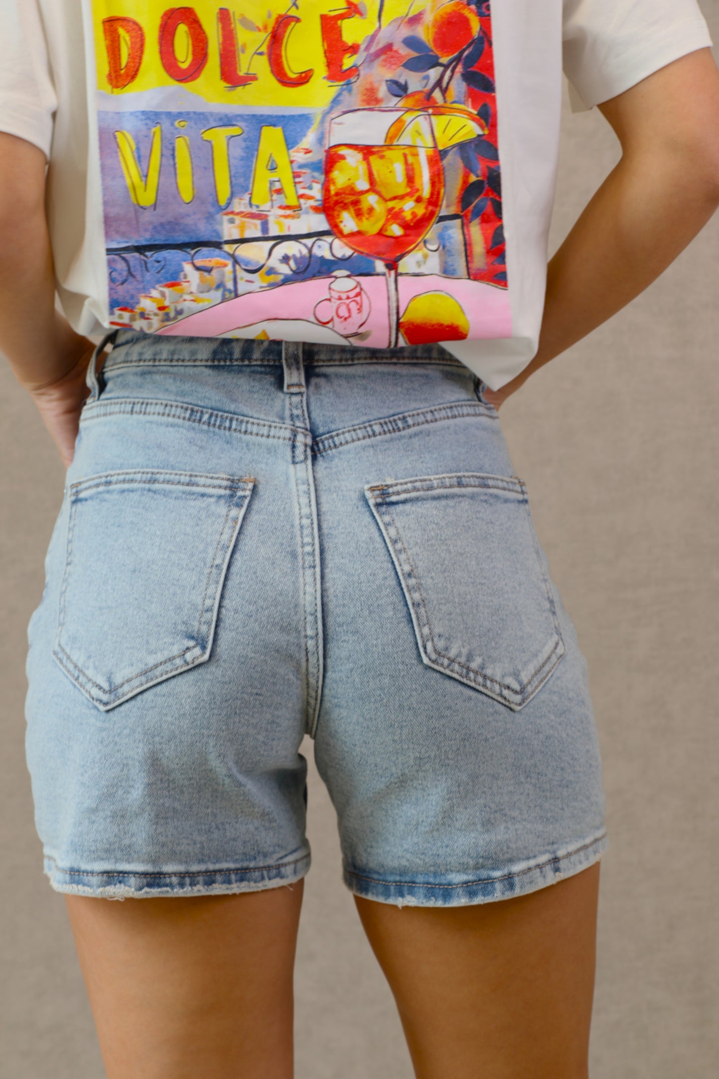 LUNA CROSSED SHORTS