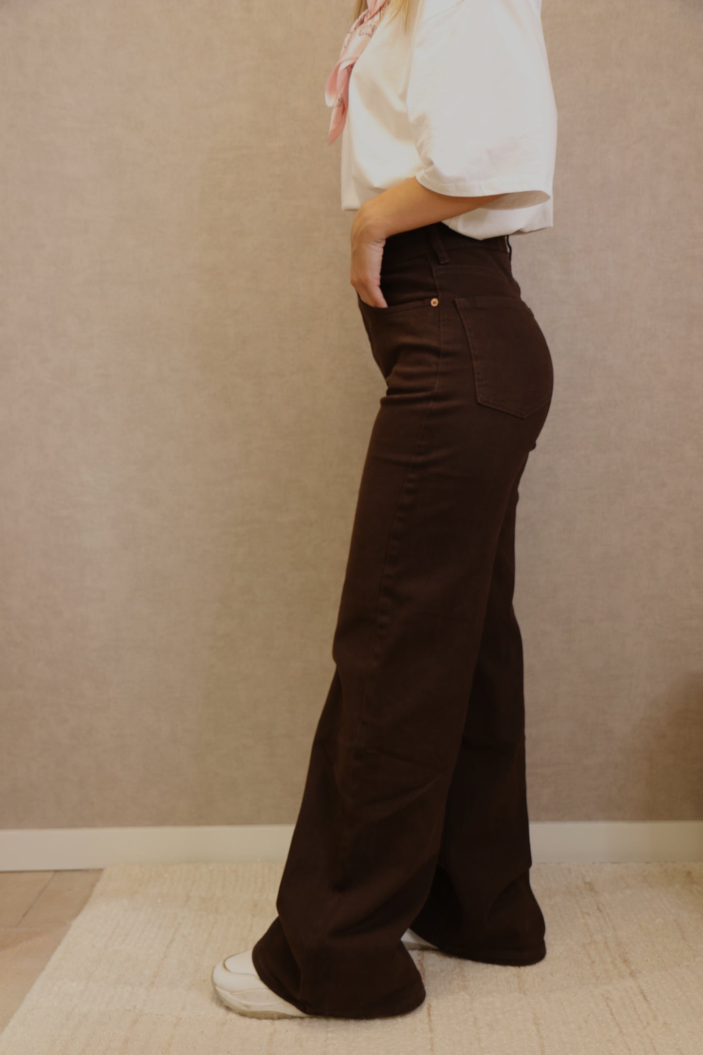 COCO JEANS - BROWN