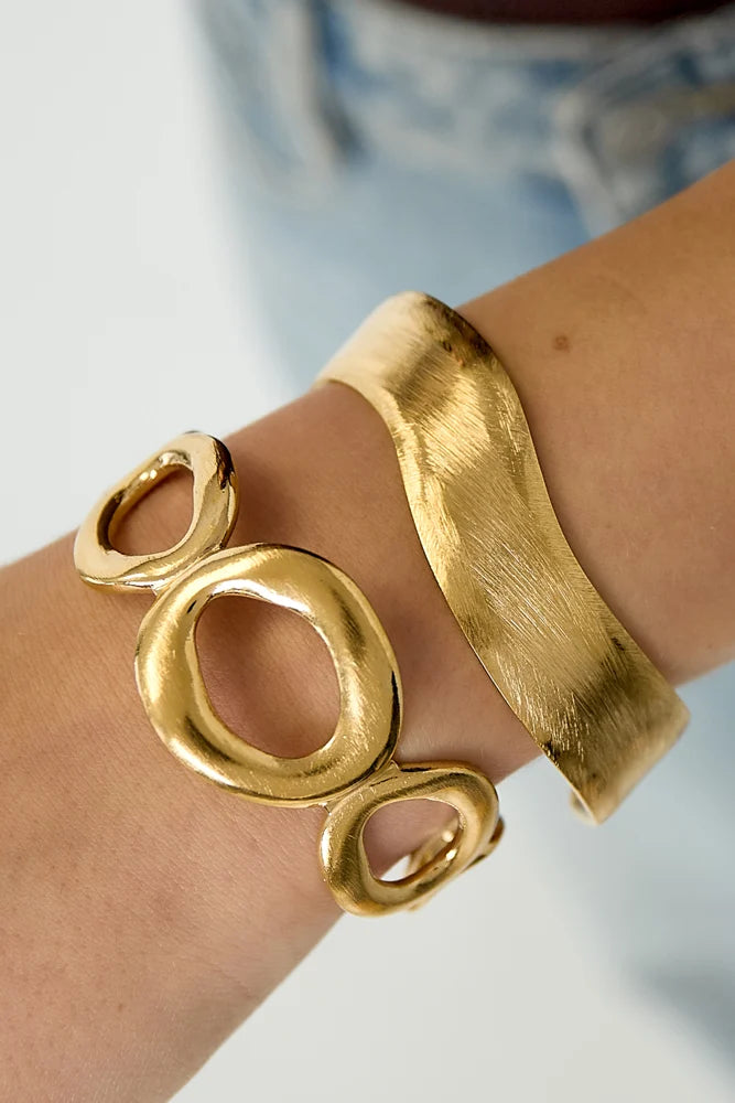CLASSIC BANGLE
