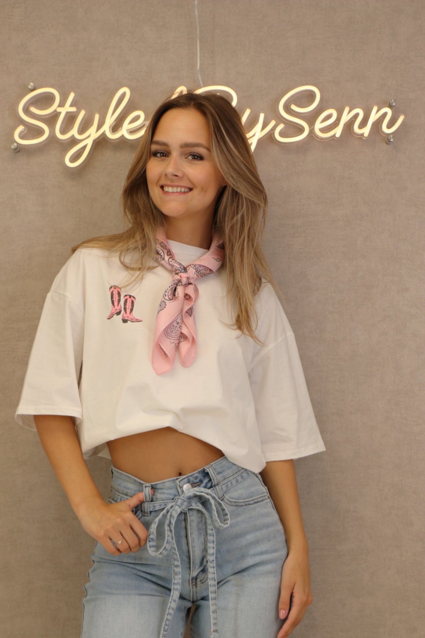 LAURA WESTERN TEE